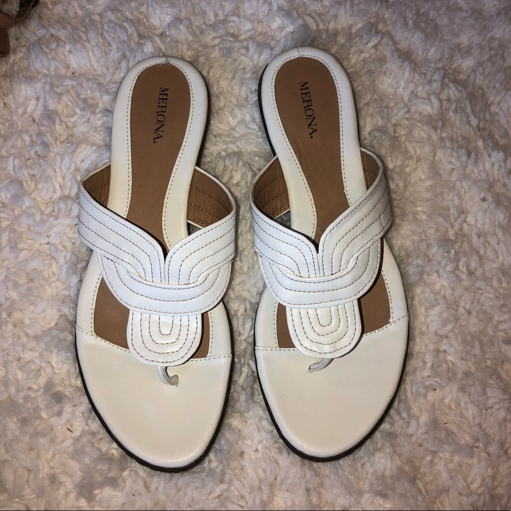 Merona White Leather Sandals Size 9
